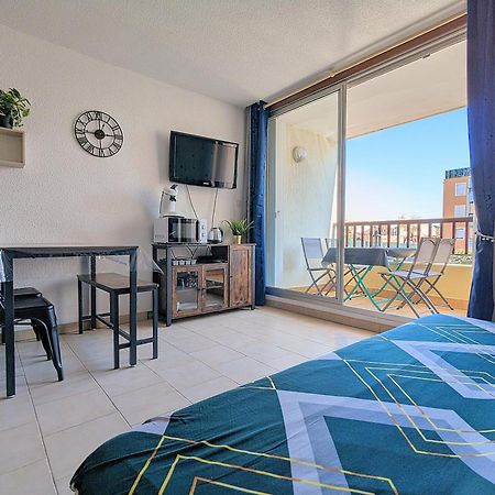 Appartement Au Calme + Parking Agde Bagian luar foto