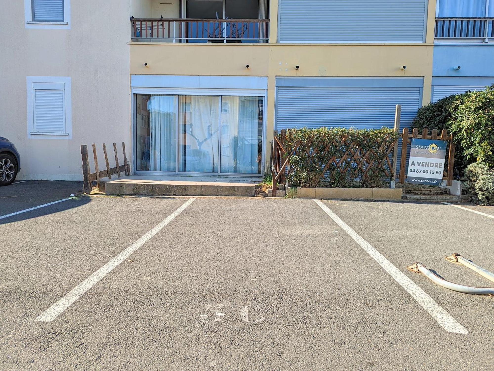Appartement Au Calme + Parking Agde Bagian luar foto